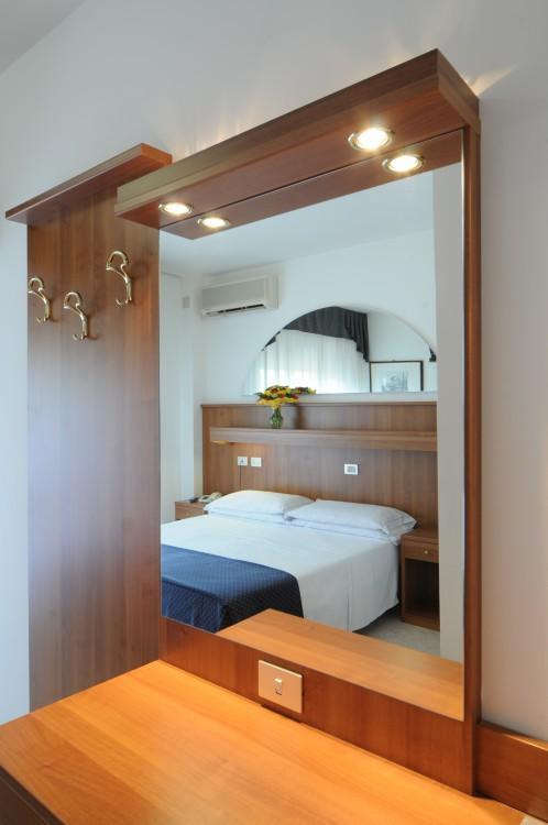 Hotel Mimosa Lignano Sabbiadoro Extérieur photo